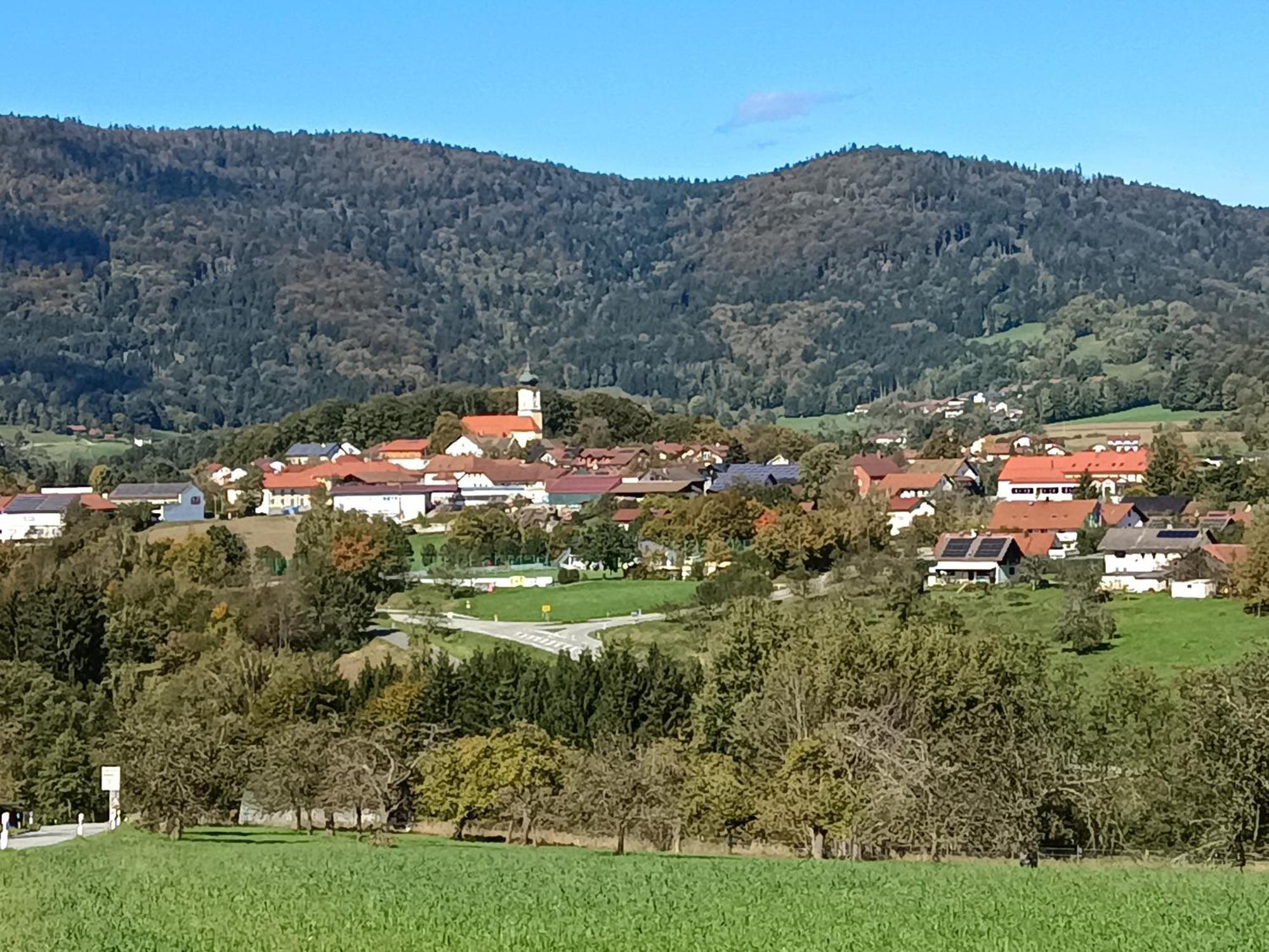 Gasthof zur Post Lalling Exterior foto